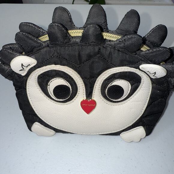 Betsey Johnson Hedgehog Quilted Cosmetic Makeup Bag - Picture 2 of 5